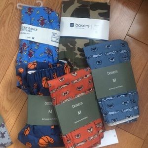5 pairs of men’s MEDIUM boxers NWT variety